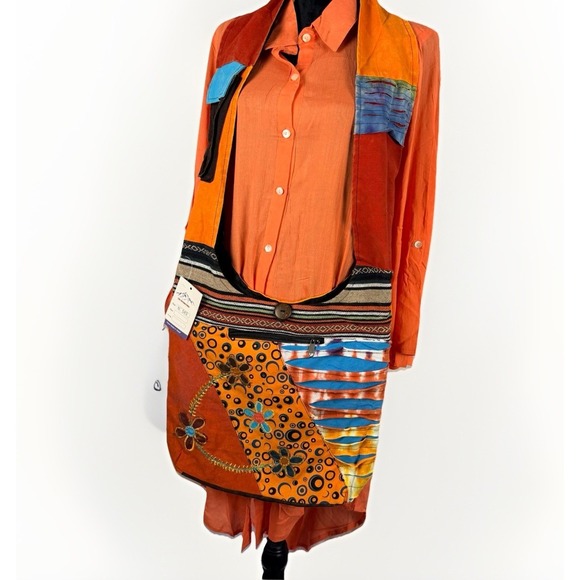 The Unbranded Brand Handbags - Vintage NWT Handmade  Patch  Crossbody Boho Hippie Bag Purse Multicolor